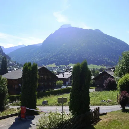 Cosy A 200m Du Centre Et Des Pistes - - Fr-1-754-70 Apartment