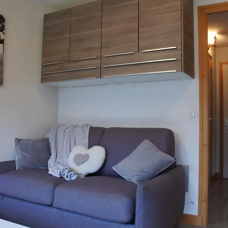 Cosy A 200m Du Centre Et Des Pistes - - Fr-1-754-70 Apartment