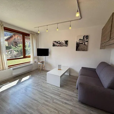 4 Pers Pied Des Pistes A Appartement *